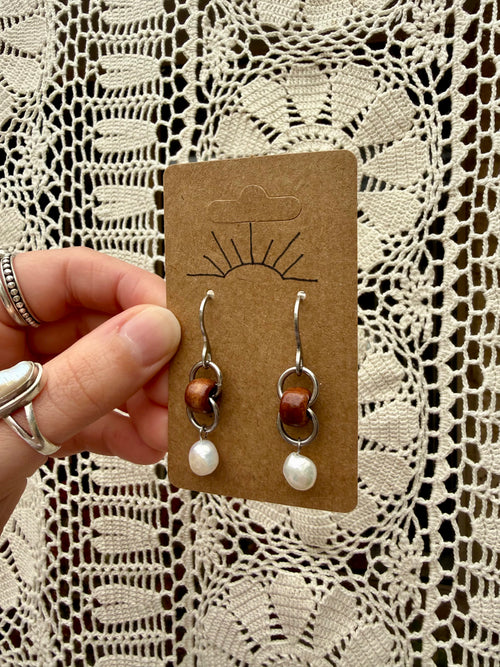 Earrings 04